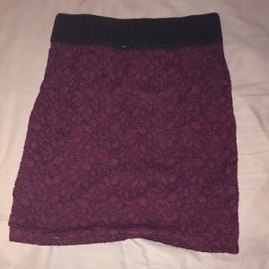 Purple pencil mini-skirt